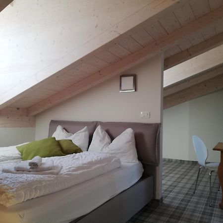 Casa Lassu. Carano  Luaran gambar
